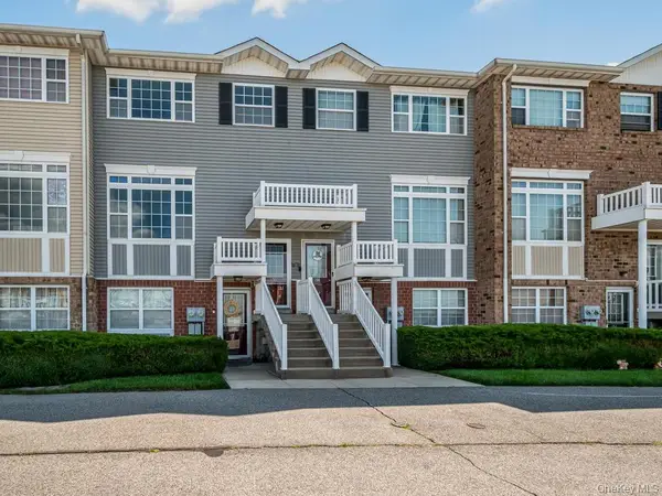 150 Surf Drive #482, Bronx, NY 10473