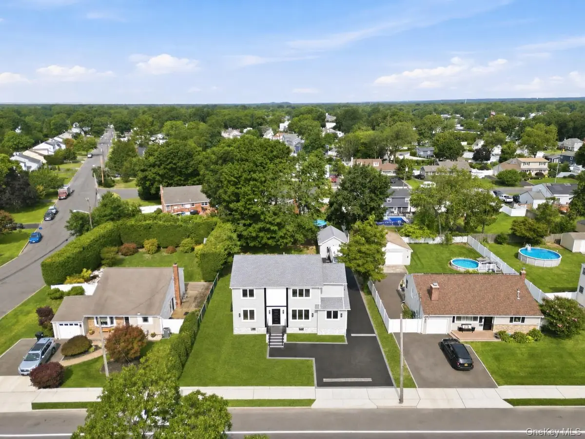 136 Udall Road, West Islip, NY 11795 - #1