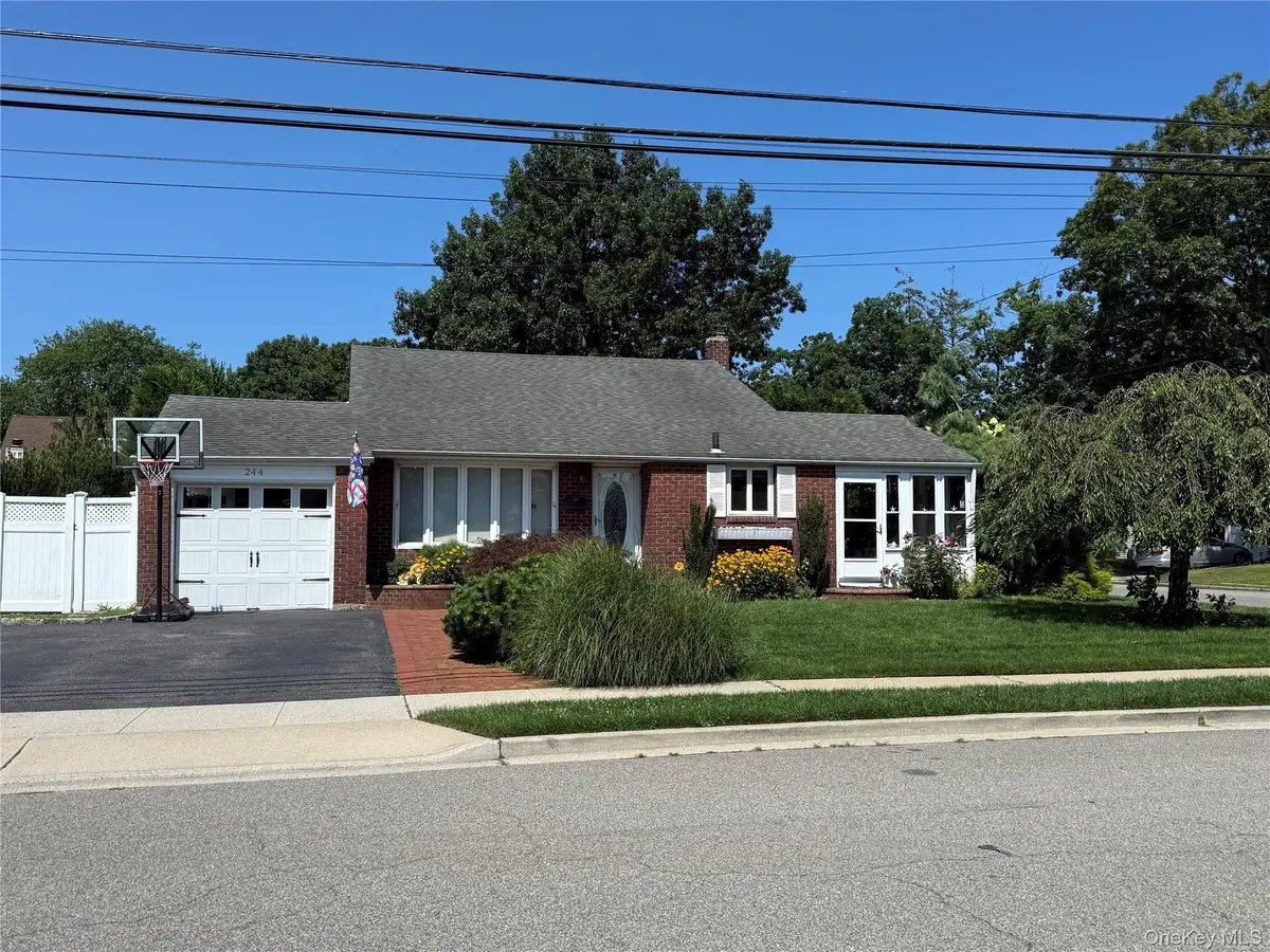 244 Ocean Avenue, Massapequa Park, NY 11762 - #1