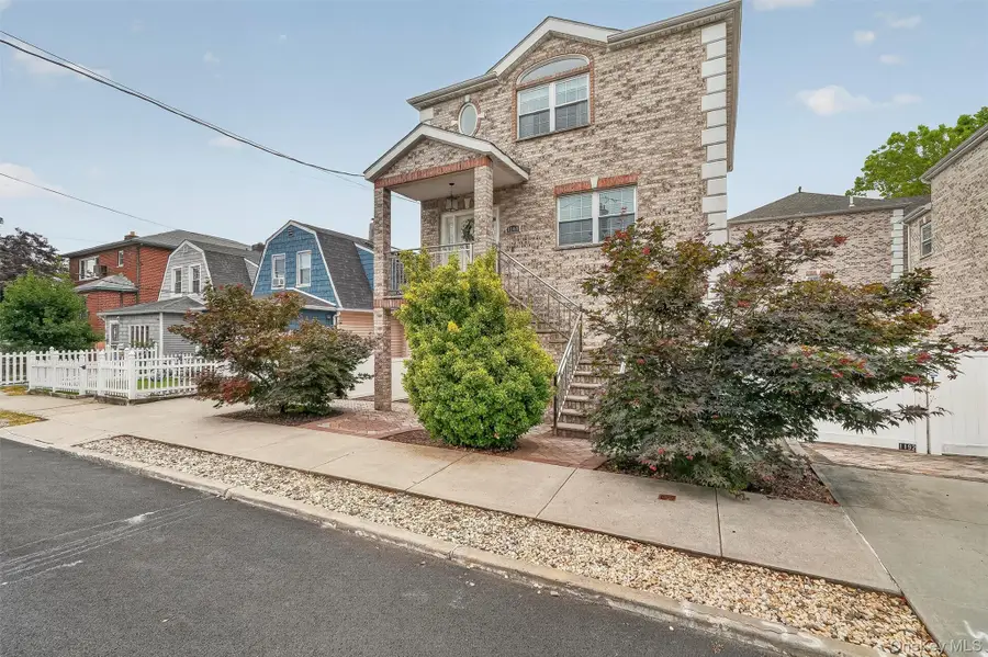 3144 Baisley Avenue, Bronx, NY 10465 - #3