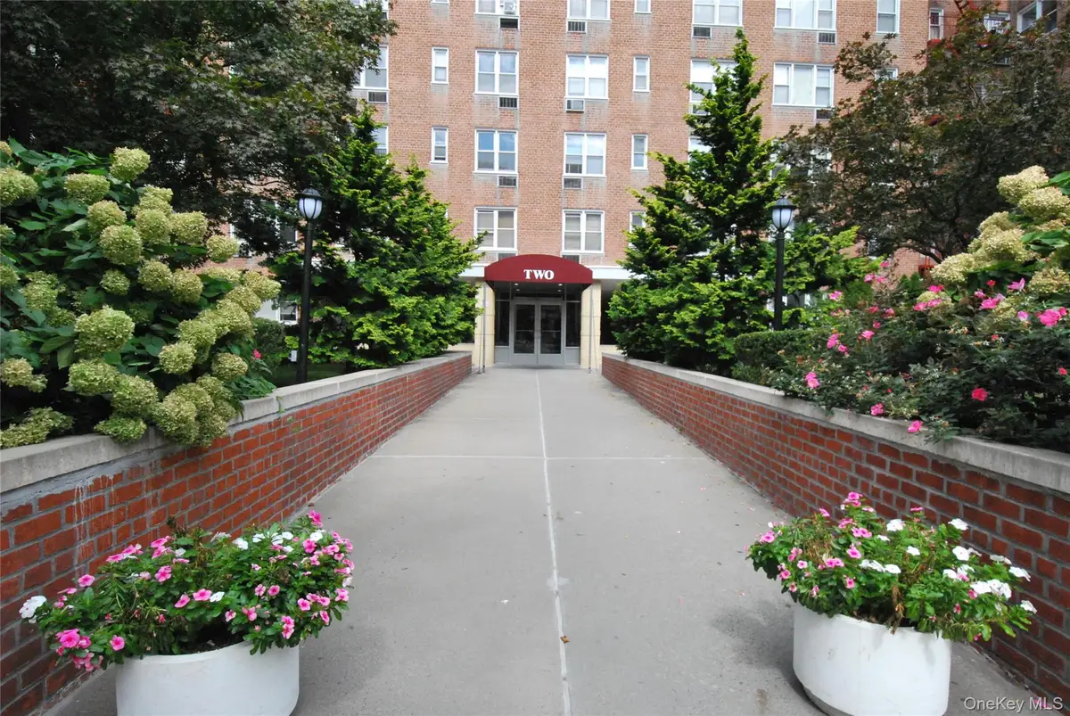 2 Sadore Lane #5E, Yonkers, NY 10710 - #1