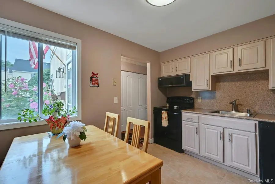 26 Kenneth Stuart #A, Mohegan Lake, NY 10547 - #3