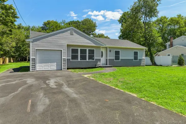 957 Bellmore Avenue, Central Islip, NY 11722
