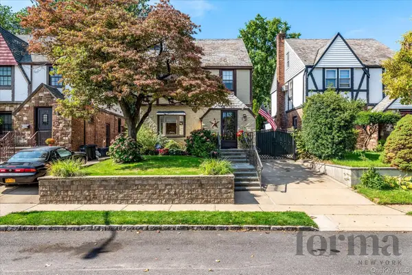 5022 Overbrook Street, Douglaston, NY 11362