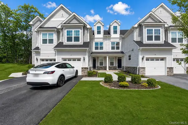 4 Kless Court, Middletown, NY 10940