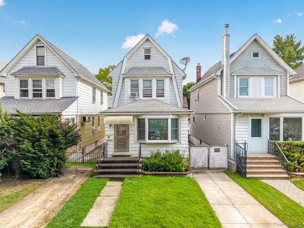 7129 Manse Street, Forest Hills, NY 11375