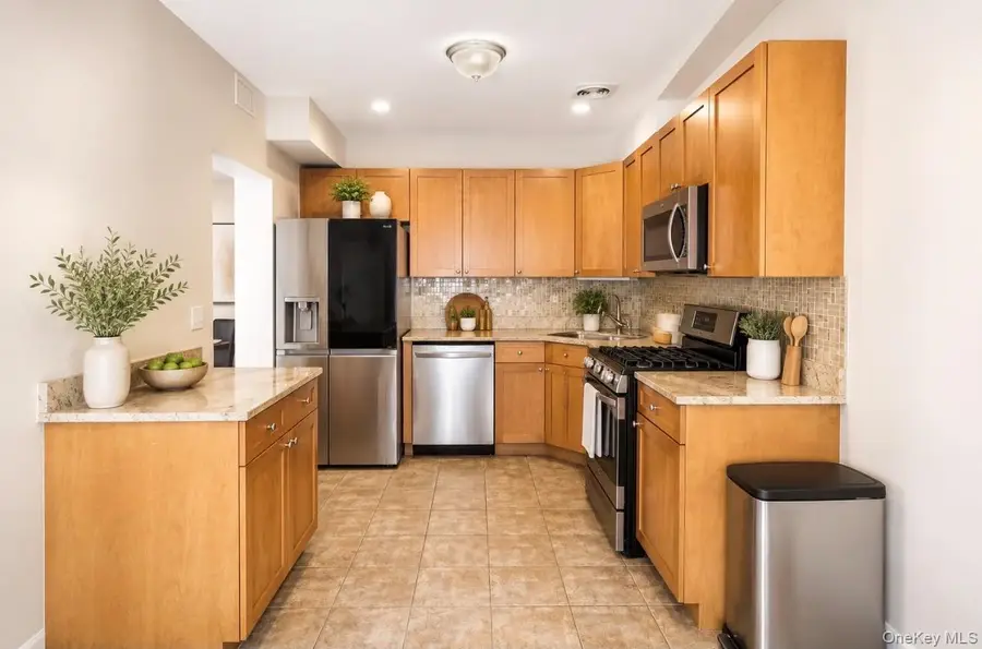 1467 Royce Street #3L, Brooklyn, NY 11234 - #2