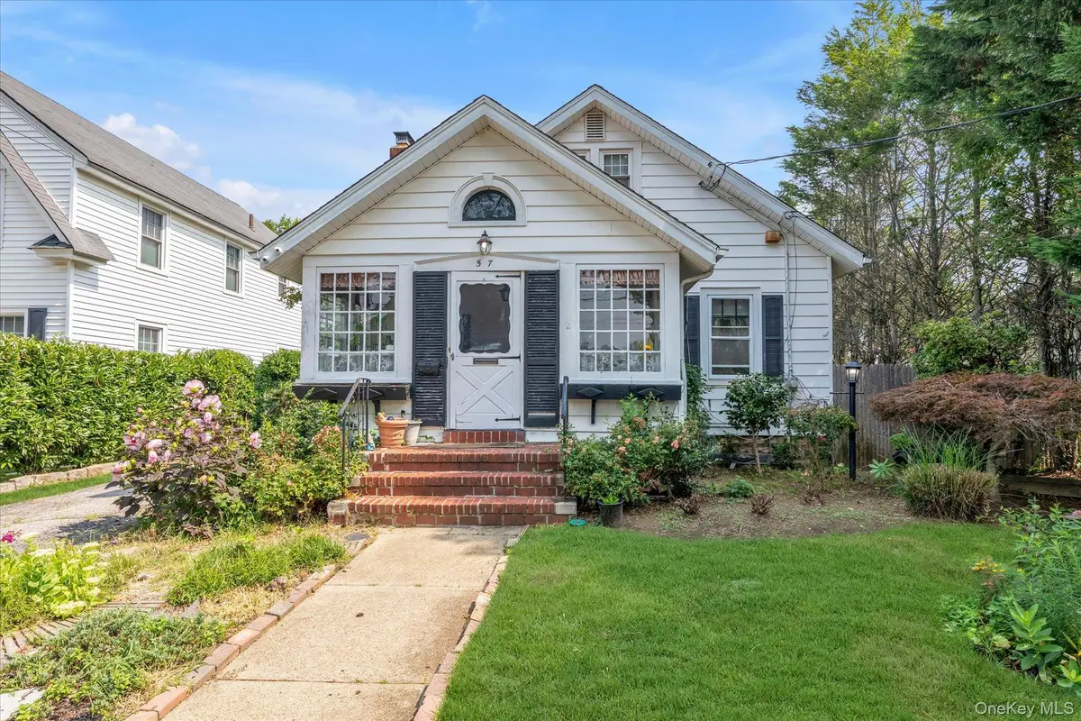 57 Raymond Street, Rockville Centre, NY 11570 - #1