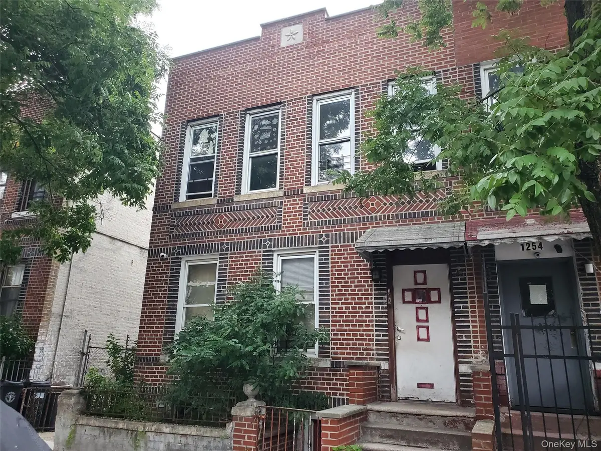 1256 Noble Avenue, Bronx, NY 10472 - #1