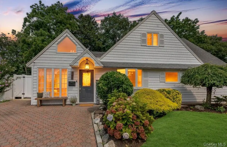 161 Friends Lane, Westbury, NY 11590 - #2