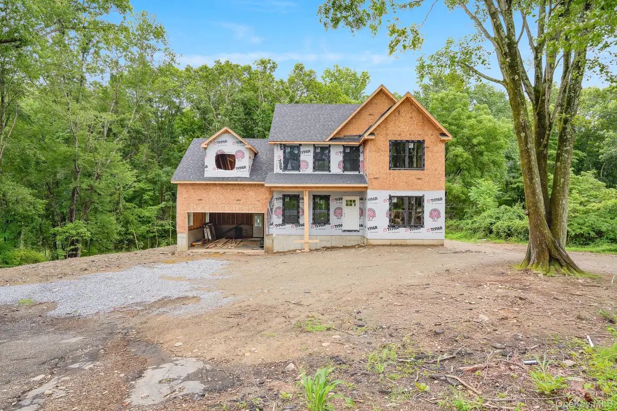 32 Vandewater Drive, Wappingers Falls, NY 12590 - #1