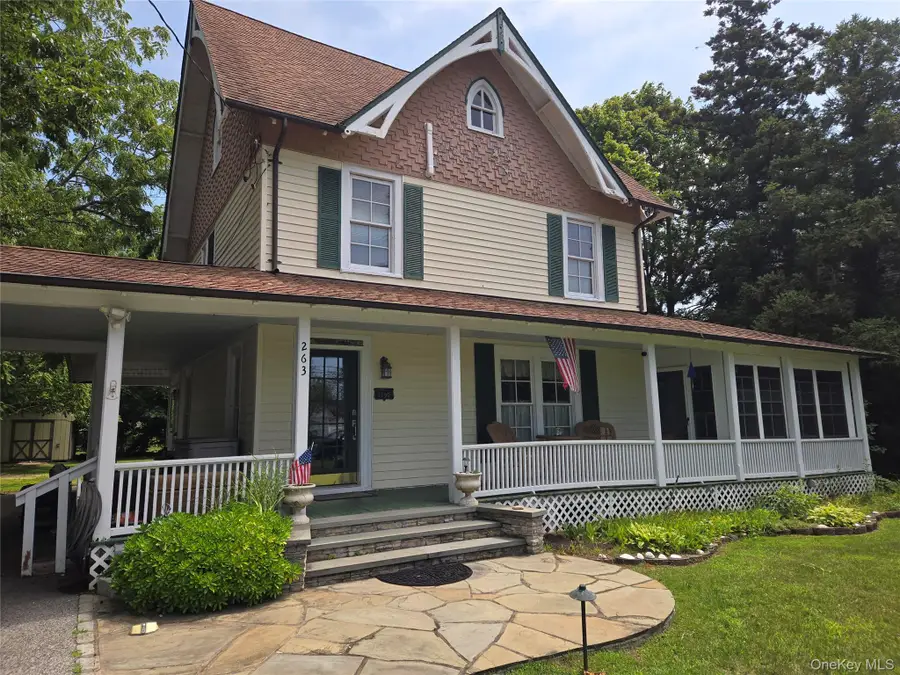 263 Candee Avenue, Sayville, NY 11782 - #2