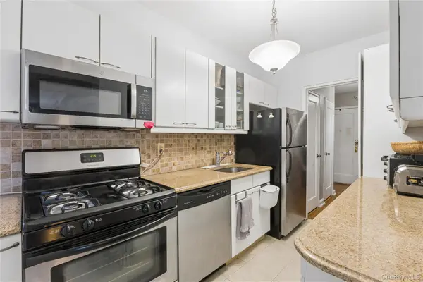 123-35 82 Road #5M, Kew Gardens, NY 11415