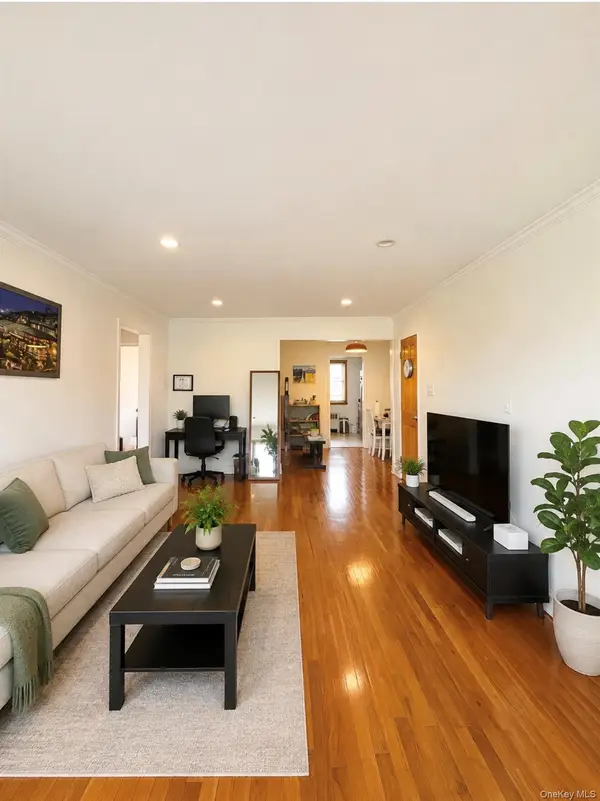 15048 Melbourne Avenue #254A, Flushing, NY 11367