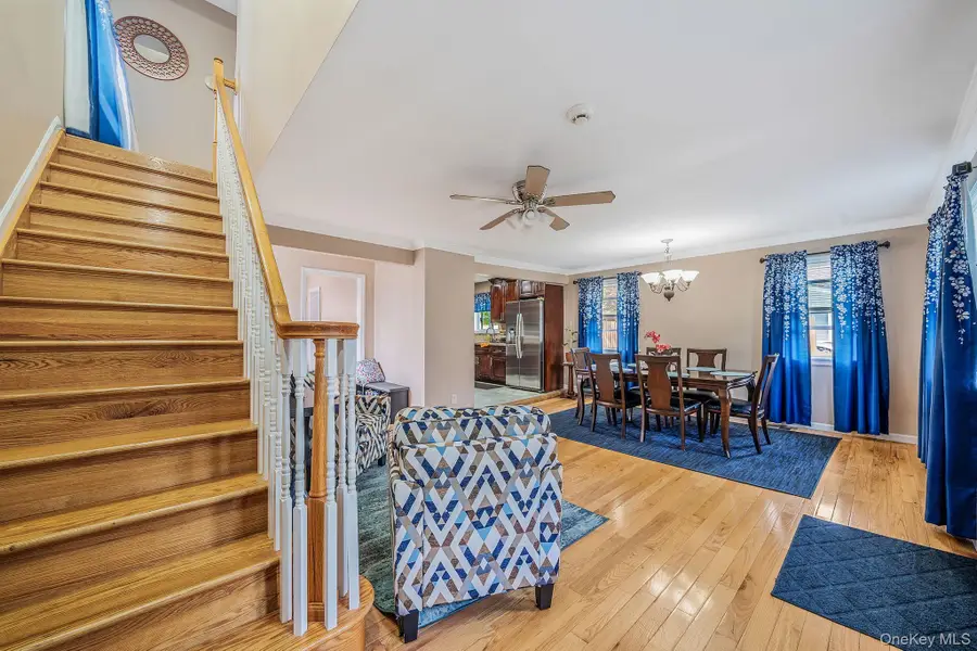4 Morgan Avenue, Port Jefferson Station, NY 11776 - #3