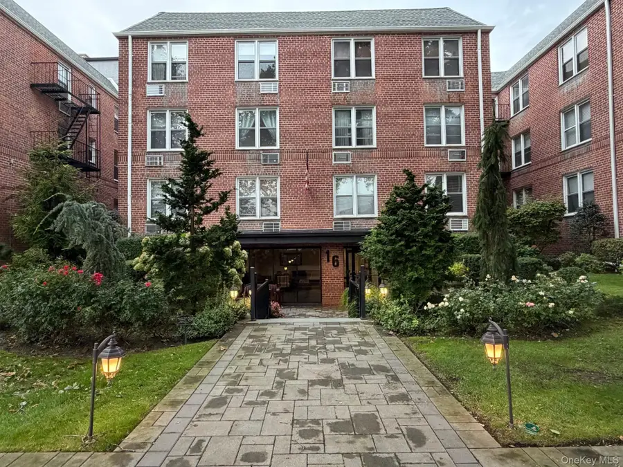 16 Main Street #J-2, East Rockaway, NY 11518 - #3