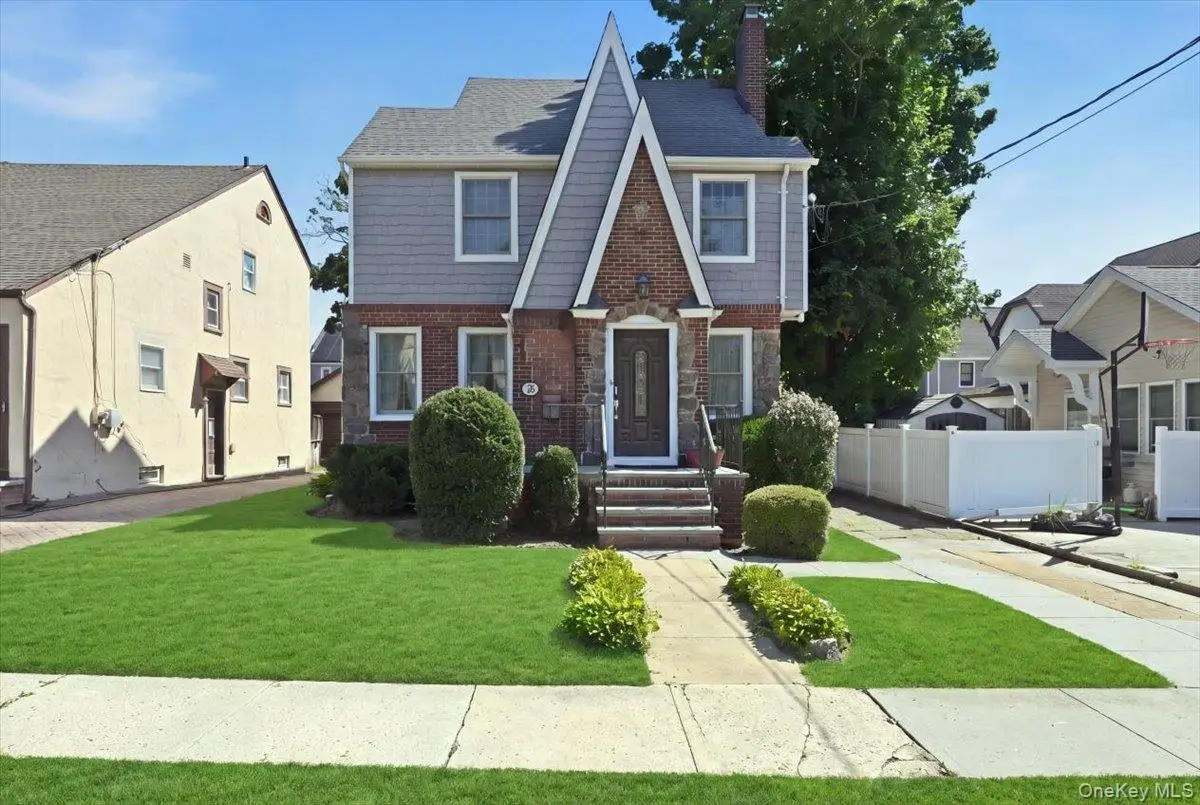 243 Spruce Street, West Hempstead, NY 11552 - #1