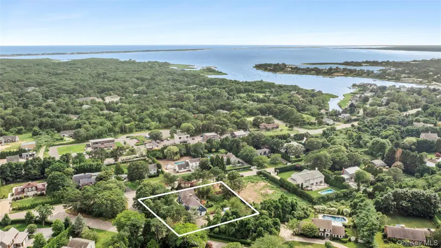 9 Aberdeen Lane, Southampton, NY 11968 - #3
