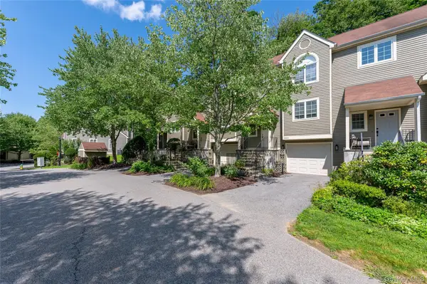 1802 Regent Drive, Mount Kisco, NY 10549