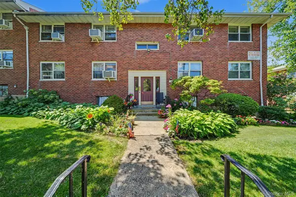 20 Dehaven Drive #2E, Yonkers, NY 10703