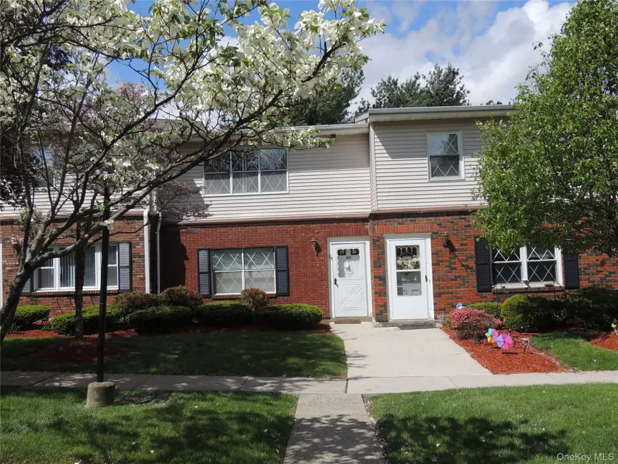 276 Temple Hill Road #207, New Windsor, NY 12553 - #2