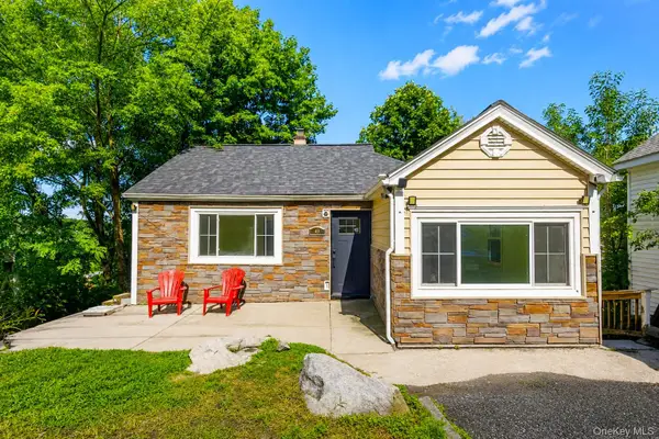 49 Ivy Hill Road, Mahopac, NY 10541