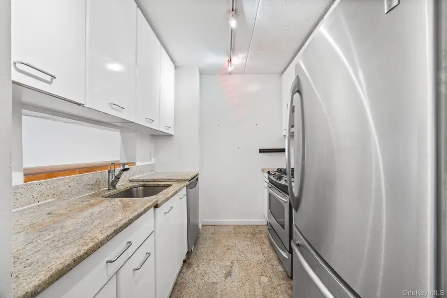 4 Martine Avenue #120, White Plains, NY 10606 - #3