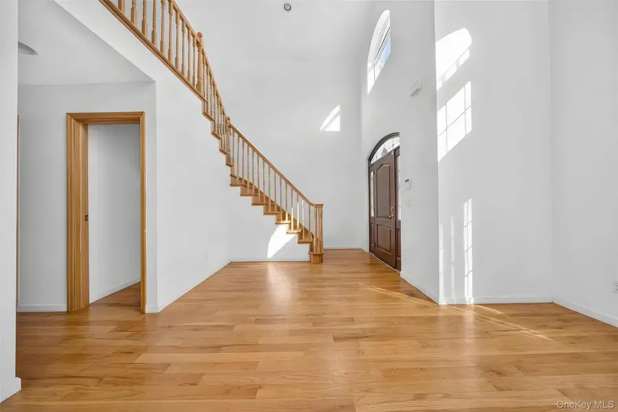 245-71 61st Avenue, Little Neck, NY 11362 - #2