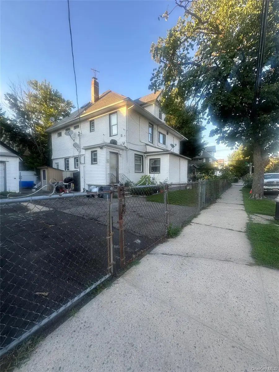 85-56 106th Street, Richmond Hill, NY 11418 - #2