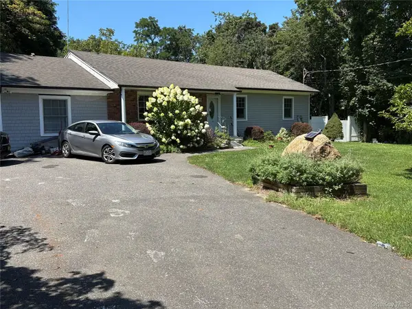 36595 County Rd 48, Peconic, NY 11958