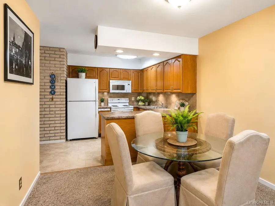 6 Whalers Cove, Babylon, NY 11702 - #3