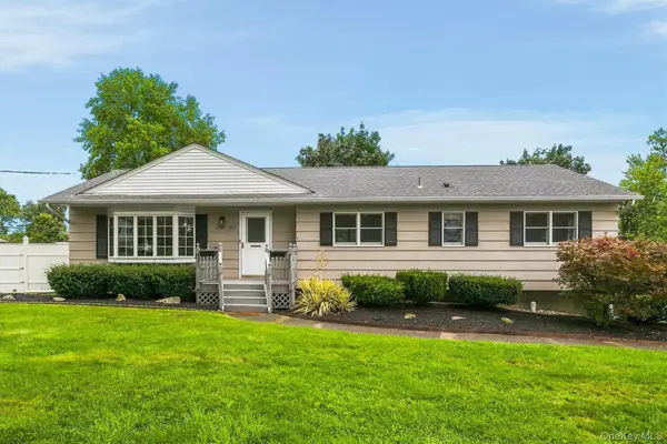 30 Lancer Drive, Newburgh, NY 12550