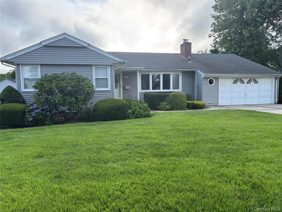 279 E Shore Drive, Massapequa, NY 11758 - #2