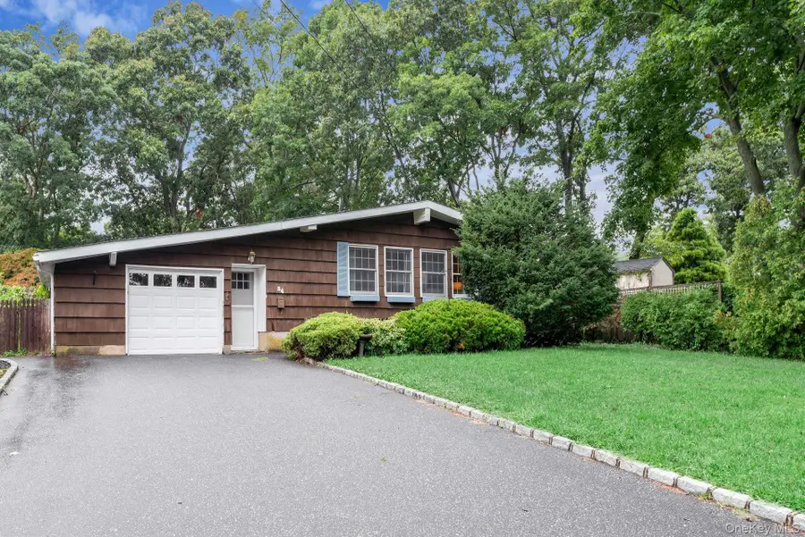 34 Crestwood Lane, Lake Ronkonkoma, NY 11779 - #3