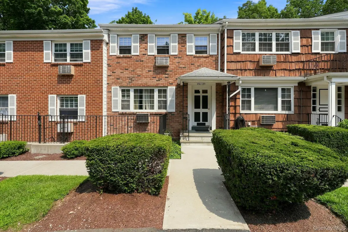 210 Woodland Hills Road #210, White Plains, NY 10603 - #1