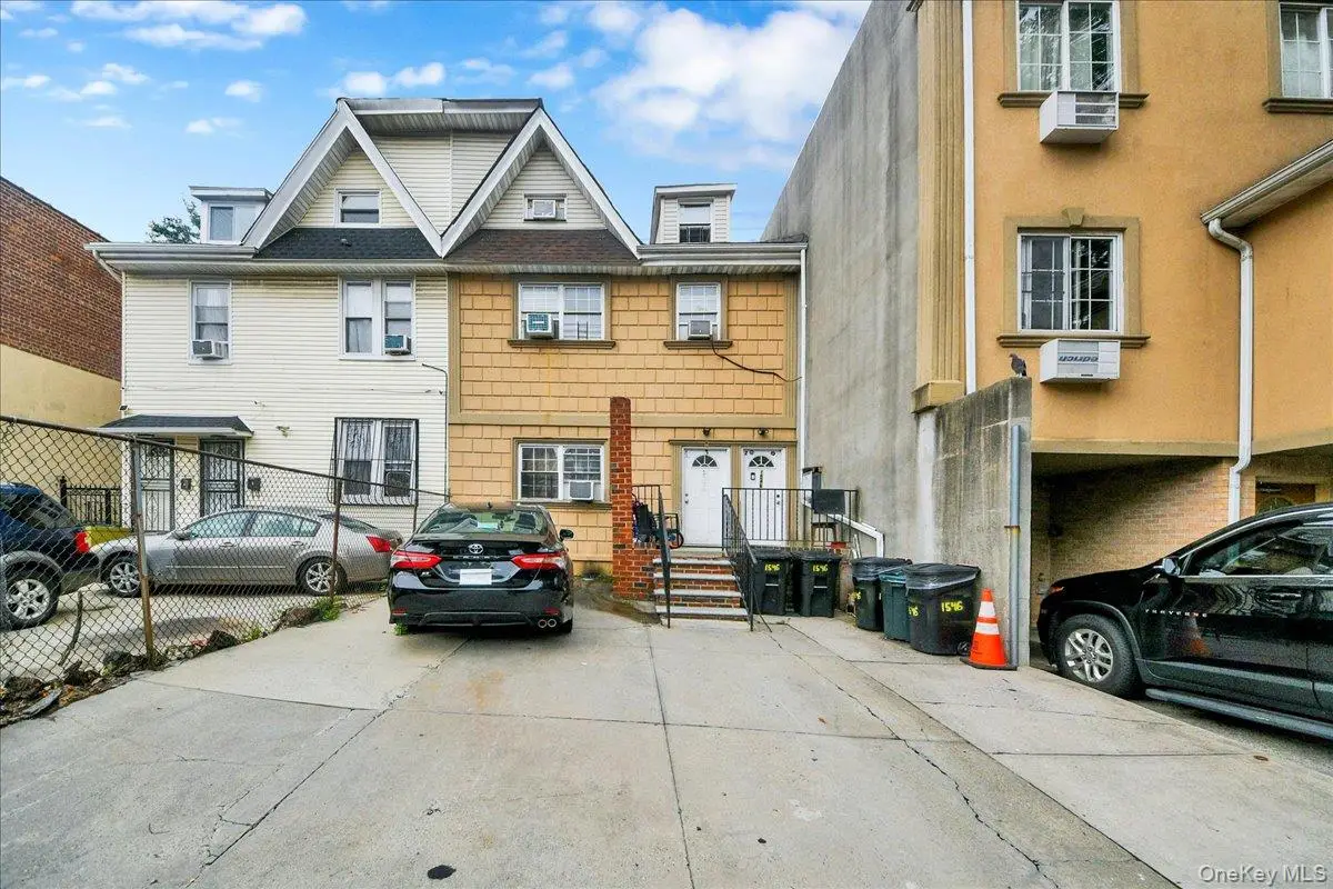 1546 Leland Avenue, Bronx, NY 10460 - #1