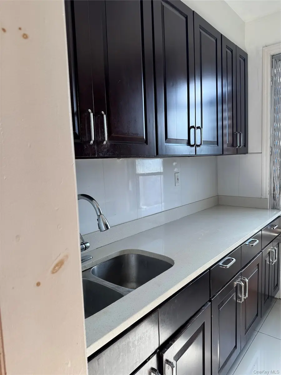 2925 Matthews Avenue #6H, Bronx, NY 10467 - #2