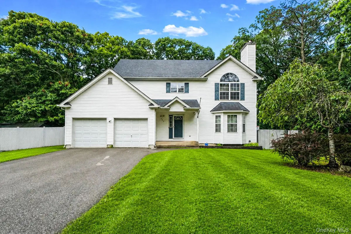 133 Cumberland Street, Mastic, NY 11950 - #1