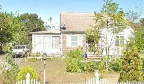 77 Farrington Avenue, Bay Shore, NY 11706 - #1