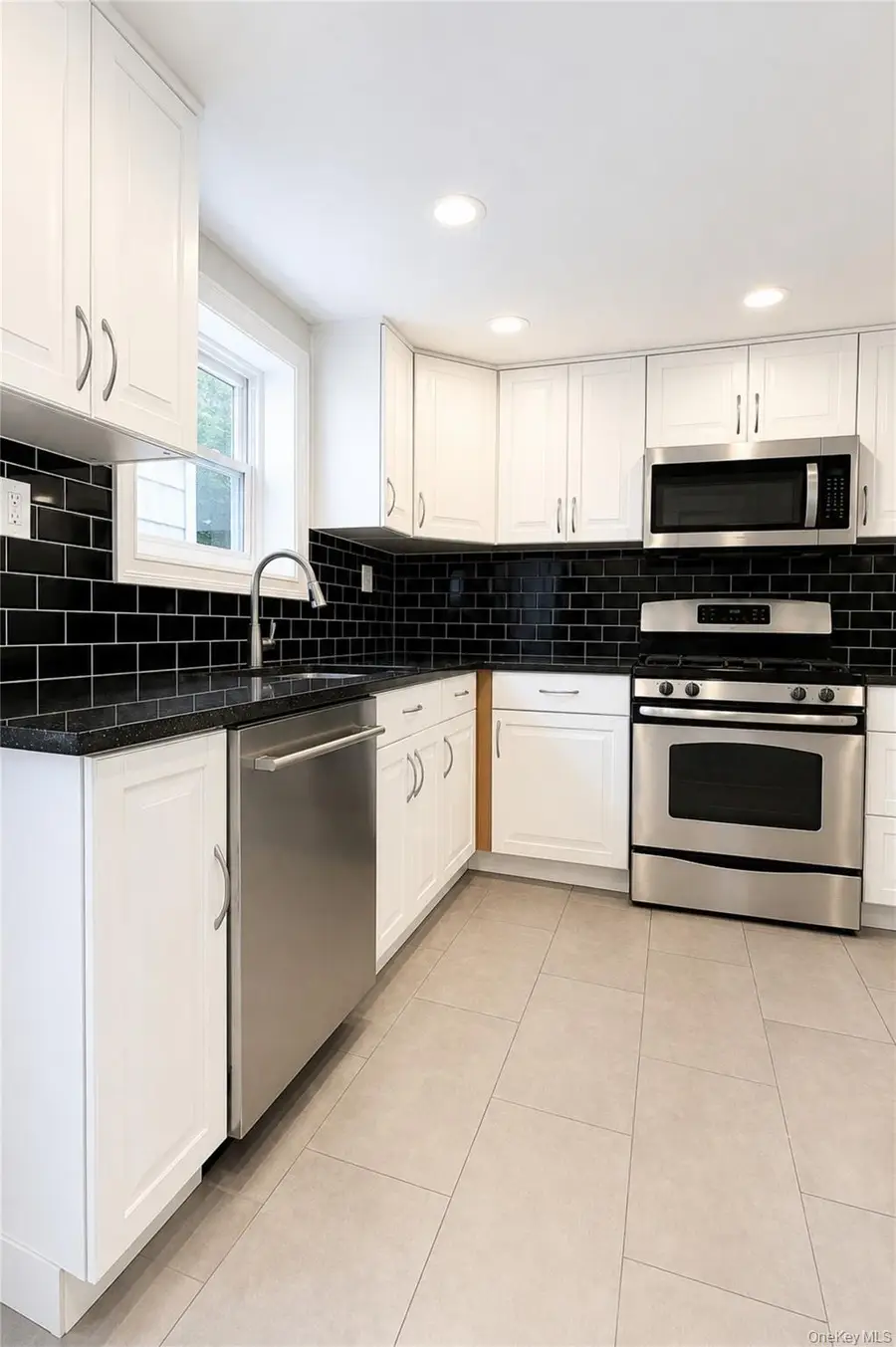 21-31 25th Road, Astoria, NY 11102 - #3