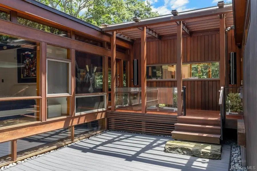 14 Cradle Rock Road E, Pound Ridge, NY 10576 - #3