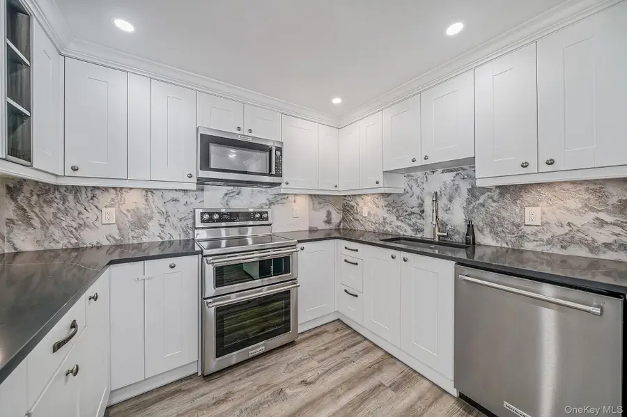457 Peconic Street, Ronkonkoma, NY 11779 - #3