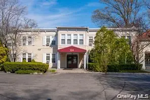 124 Pelhamdale Avenue #8A, Pelham, NY 10803