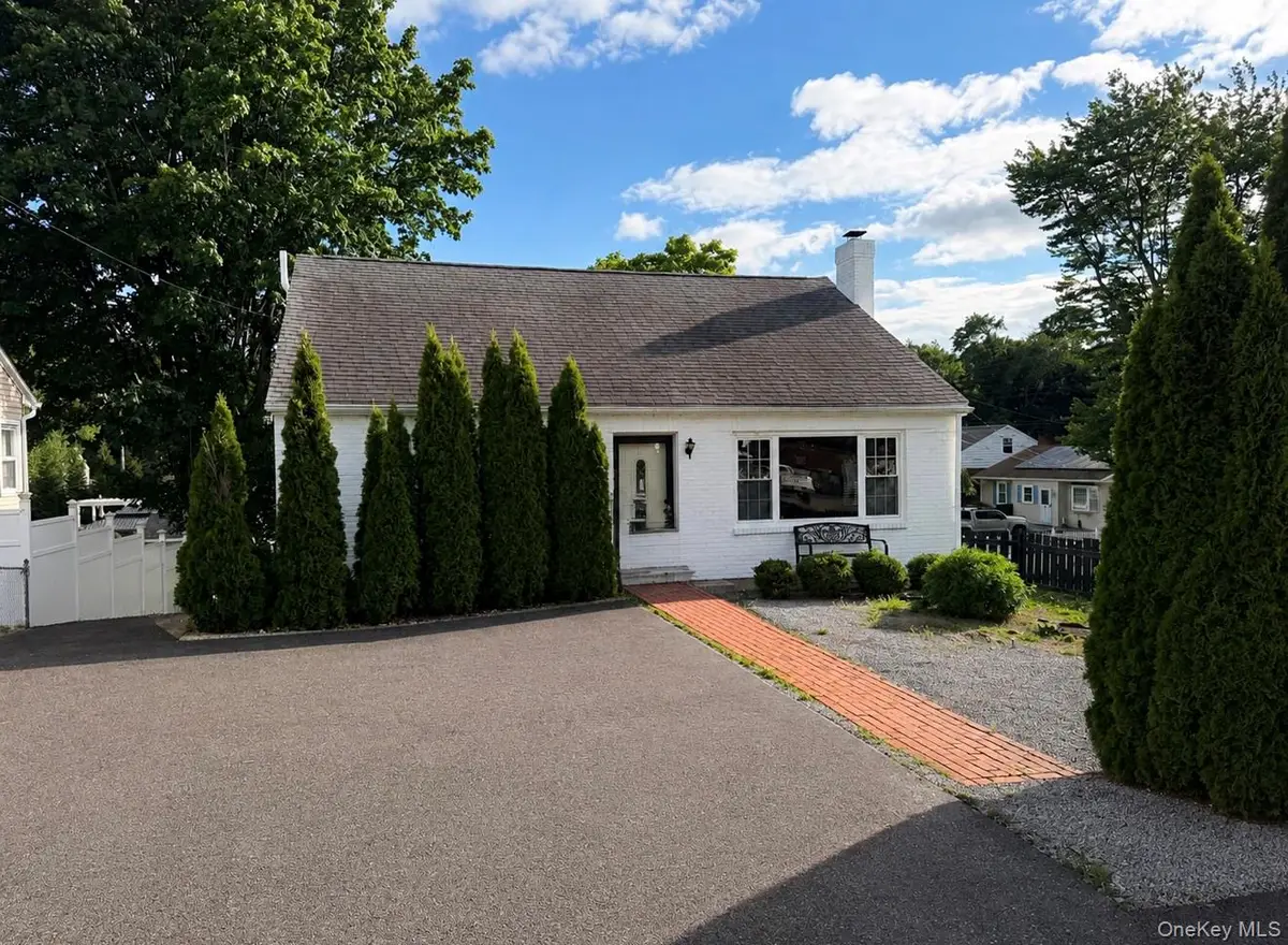 27 Walnut Street, New Windsor, NY 12553 - #1