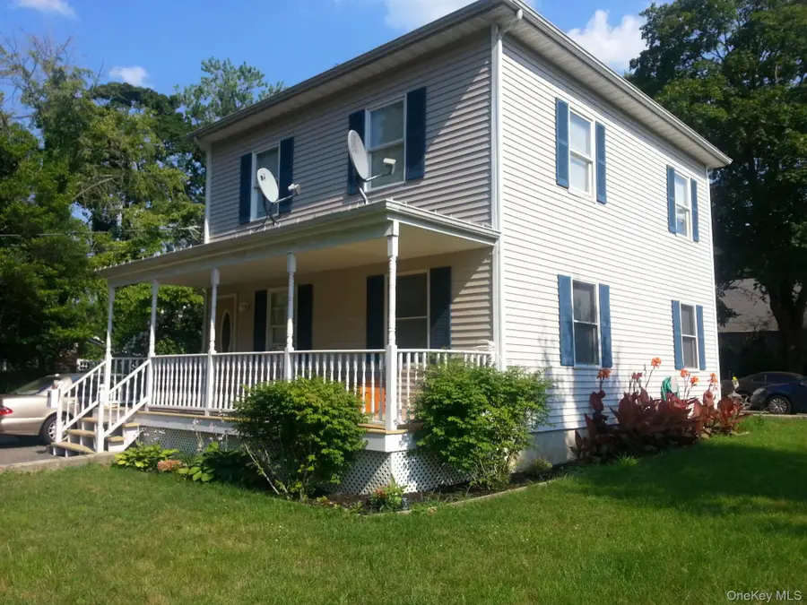 80 Olive Street, Huntington Station, NY 11746 - #2