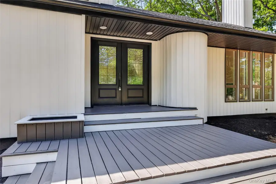 96 Chestnut Street, Mount Sinai, NY 11766 - #2