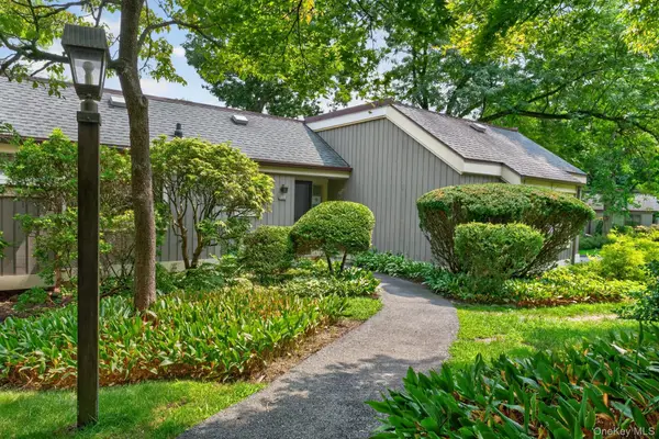 220 Heritage Hills #B, Somers, NY 10589