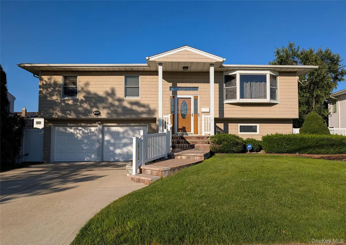 3039 Clubhouse Road, Merrick, NY 11566 - #1