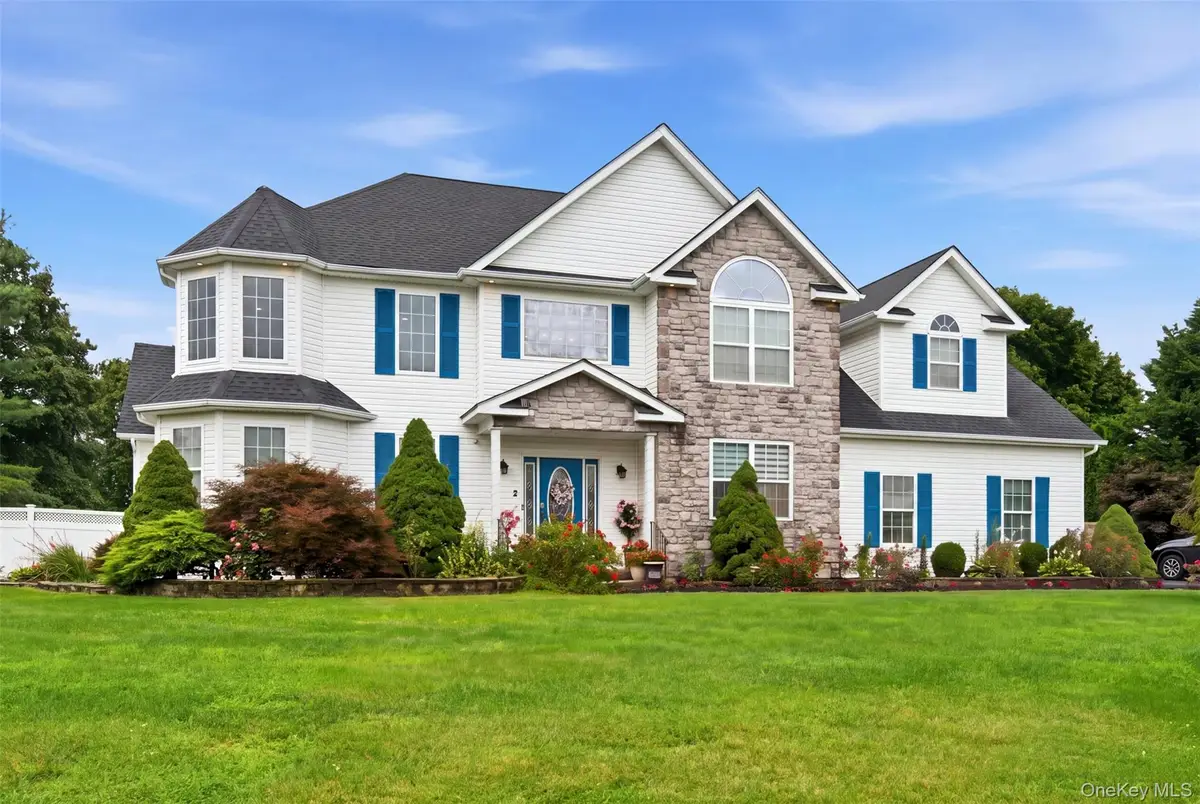 2 Sherwood Drive, Shoreham, NY 11786 - #1