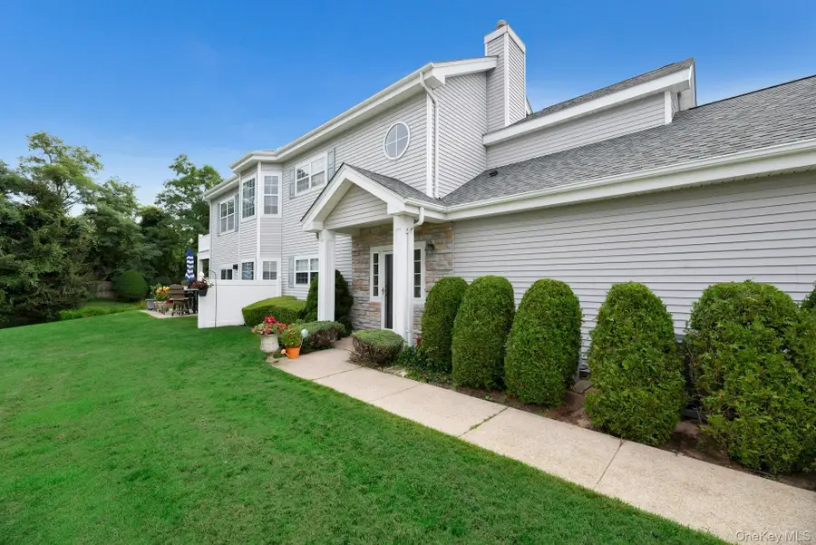 533 Highland Court, Moriches, NY 11955 - #2